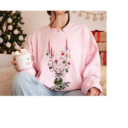 Retro Christmas Sweatshirt Reindeer Gift for Her, Vintage Christmas Party Shirt for Women, Deer Christmas Sweater, Famil