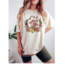 Boho Aesthetic Shirt, Vintage Botanical Wildflower TShirt, Trendy Cottagecore Mushroom Tee, Comfort Colors T-Shirt, Natu