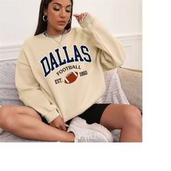 Dallas Football Sweatshirt, Vintage Dallas Football Sweatshirt, Vintage Dallas Crewneck, Retro Dallas Football Gift, Dal