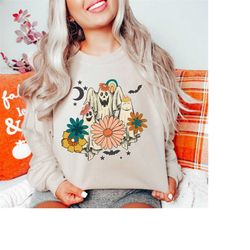 Retro Floral Ghost Sweatshirt, Spooky Season Sweatshirt, Halloween Costume, Cute Halloween Shirt, Trick Or Treat, Women