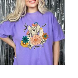 Comfort color Floral Ghost Shirt,  Halloween Shirt, Retro Ghost Thsirt, Vintage Flowers Halloween Crewneck, Cute Ghost S