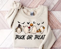 Halloween Trick or Treat Sweatshirt,Halloween Trick-Or-Treat,Halloween Trick-or-Treat Shirt,Funny Halloween Shirt,Retro