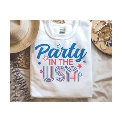Party In The USA SVG, 4th of July Svg, Patriotic Svg, Retro American Png, 4th July Woman Shirt, Png, Svg Files for Cricu