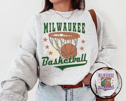 Milwaukee Buck, Vintage Milwaukee Buck Sweatshirt T-Shirt, Milwaukee Basketball Shirt, Bucks Shirt, Basketball Fan Shirt