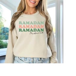 Ramadan Mubarak Sweatshirt, Ramadan Gifts, Fasting Sweatshirt, Islamic Gift, Shirts for Muslim, Ramadan Shirt, Eid Shirt