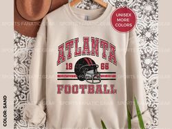 Atlanta Falcons Crewneck Sweatshirt, Trendy Vintage Retro Style Football Shirt for Falcons Fans