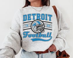 Vintage Detroit Football Crewneck Sweatshirt T-Shirt, Lions Sweatshirt