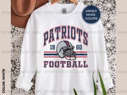 New England Partiots Football Sweatshirt, Vintage Retro 80s Style NFL Shirt, Pats Fan Trendy Gift for Men Women Game Day