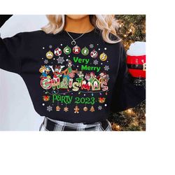 Mickey's Very Merry Christmas Party 2023 Ginger Cookies T-Shirt, Disney Santa Mickey And Friends Tee, Disneyland Vacatio