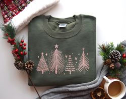 Christmas Sweater, Christmas Sweater, Christmas Crewneck, Christmas Tree Sweatshirt, Holiday Sweaters for Women, Winter