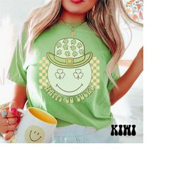 Happy Go Lucky Shirt, Comfort Colors Clover Shamrock Smile St. Patrick's Day Shirt, Cute St. Patrick's Day Tee, St. Patt