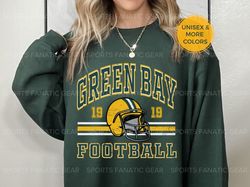 Green Bay Packers Football Sweatshirt Retro 80s Vintage Style NFL Crewneck Trendy Packers Fan Gift
