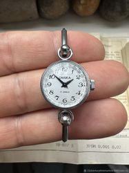 Vintage Women's mechanical watch CHAIKA Made in the USSR Vintage NEW