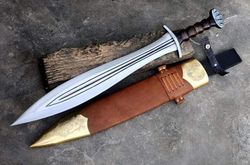 Custom handmade Knives, Outdoor knives, Bushcraft knives, Skinning knives, Knife Accessories, Best Hunting Knives.