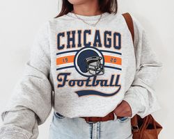 Vintage Chicago Football Crewneck Sweatshirt T-Shirt, Bears Shirt