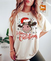 Christmas Cow t-shirt, funny Christmas t-shirt, Farm Christmas Shirt, Christmas Gifts for her, Animal Lover Christmas