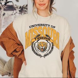 vintage ncaa missouri tigers logo sweatshirt, university of missouri shirt, ncaa shirt,football- basketball tee, unisex