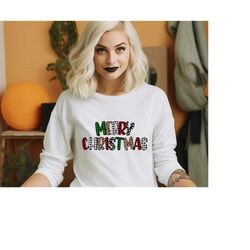 Ladies Merry Christmas Sweathirt, Women Christmas Sweatshirt, Leopard Print Christmas Sweatshirt, Women Holiday Sweatshi