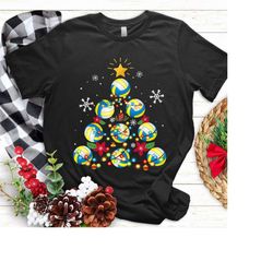 volleyball christmas tree gifts t shirt, volleyball christmas sweatshirt, volleyball,volleyball t-shirt, volleyball gift