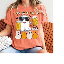 I'm Just Here For The Boos Funny Halloween Tee Ghost T-Shirt Cool Ghost Halloween Shirt, Retro Halloween Shirt, Hallowee
