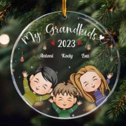 Grandkids 2023 Circle Acrylic Ornament: Personalized Keepsake for a Memorable Christmas