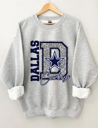 Dallas Cowboys Football Sweatshirt, Shirt for Men and Women, Gifts  Shirt on Halloween, Christmas, Birthday, Anniversary