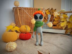 Gray alien doll, Alien Shaped Plush Toy, Soft Cartoon Stuffed Doll For friends. Thanksgiving gift for home decor