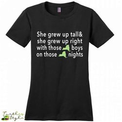 She Grew Up On Those New York Nights &8211 District Made Woman Shirt