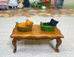 Kittens in a basket. 1:12 Dollhouse miniature. Animal for a doll.