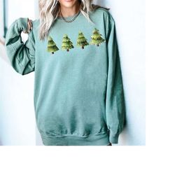 Comfort ColorsGreen Tree Christmas Sweater, Christmas Sweater, Christmas Crewneck, Christmas Tree Sweatshirt, Holiday Sw