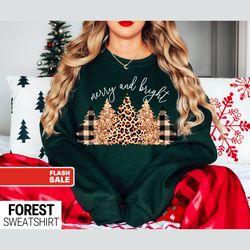 Christmas Tree Sweatshirt, Christmas Shirts for Women Christmas Crewneck, Holiday Sweaters, Xmas Tshirt Buffalo Plaid Le