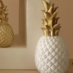 Home Decor Living Room Wine Cabinet Window Display, Nordic Style Resin Gold Pineapple Table Home Decoration Props