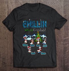 Chillin With My Grandkids Penguins Christmas Sweater Tee T-Shirt
