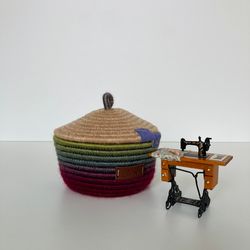 Mini Storage Basket with Lid 4.5'' x 5.5''