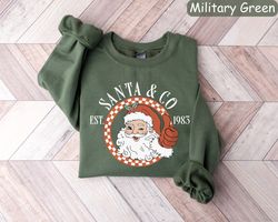 Retro Santa Sweatshirt, Vintage Santa Sweatshirt, Christmas Sweatshirt For Women, Holiday Shirt,Retro Christmas Santa,Ho