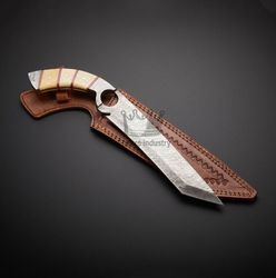 Beautiful Custom Handmade Damascus steel Full Tang Hunting Knife With Leather Sheath
