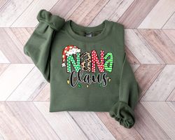 Nana Claus Gift Sweatshirt, Nana Christmas Sweatshirt, Nana Christmas Gift Sweatshirt, Nana Claus Christmas Sweater, Fam