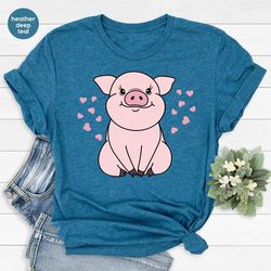 cute pig shirt, funny pig t-shirt, pig womens outfits, birthday gift for her, pig vneck tshirt, baby girl graphic tees,