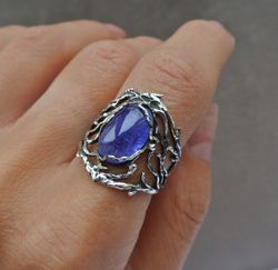 Tanzanite silver ring, handmade woodstyle ring