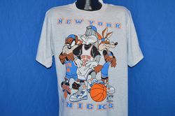 New York Looney Tunes Vintage Sweatshirt  T-Shirt, Knicks Basketball 2022-23 Shirt, Unisex T-shirt Sweater Hoodie