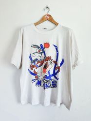 Vintage Looney Tunes x Orlando Magic 90's T-shirts Tazz NBA Basketball , Retro Orlando Basketball