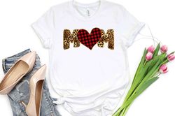 Mama Shirt, Mama Heart Shirt, Mothers Day Gift, Custom Shirt for Mothers, Mom Tshirt, Mommy Tee, Mom Personalization Gif