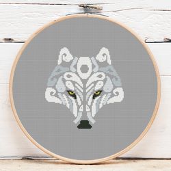 Wolf cross stitch pattern Wild animal Simple cross stitch pattern Monochrome counted cross stitch Digital file PDF