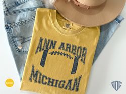 U of Michigan Football Shirts, University of Michigan Wolverine Tshirt, UM Football TShirts, Wolverines Shirt Gift, Maiz