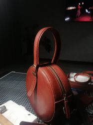 Digital Women's round bag leather - Women's  leather round bag  PDF