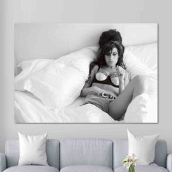 Wall art Amy Winehouse, Famous 3D Canvas, Amy Winehouse Canvas Print, Woman Singer Canvas Gift, Sexy Woman Printed, Sing