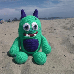 Cruz the beach monster Crochet pattern, digital file PDF, digital pattern PDF