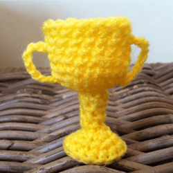 Tiny Cup Trophy Crochet pattern, digital file PDF, digital pattern PDF