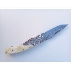 custom handmade pocket knife , folding knife ,modren design and sharp blades