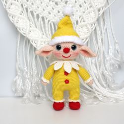 Little Elf crochet pattern PDF in English - Amigurumi toy gnome DIY crochet tutorial